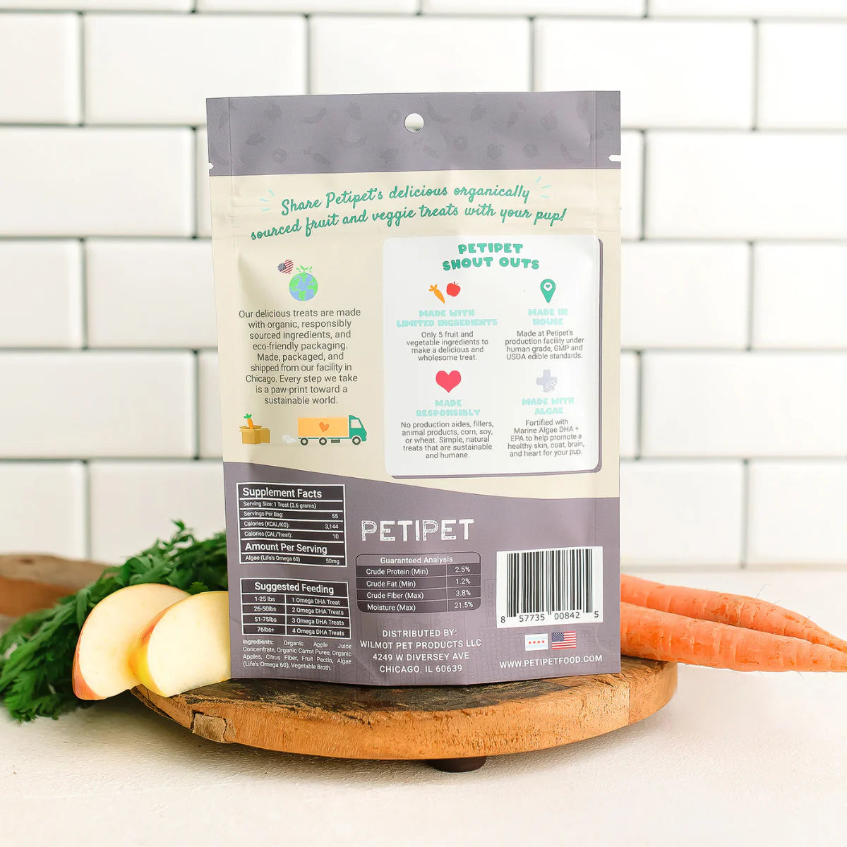 Natural omega dog treats by Petipet with salmon oil for healthy skin and shiny coat.